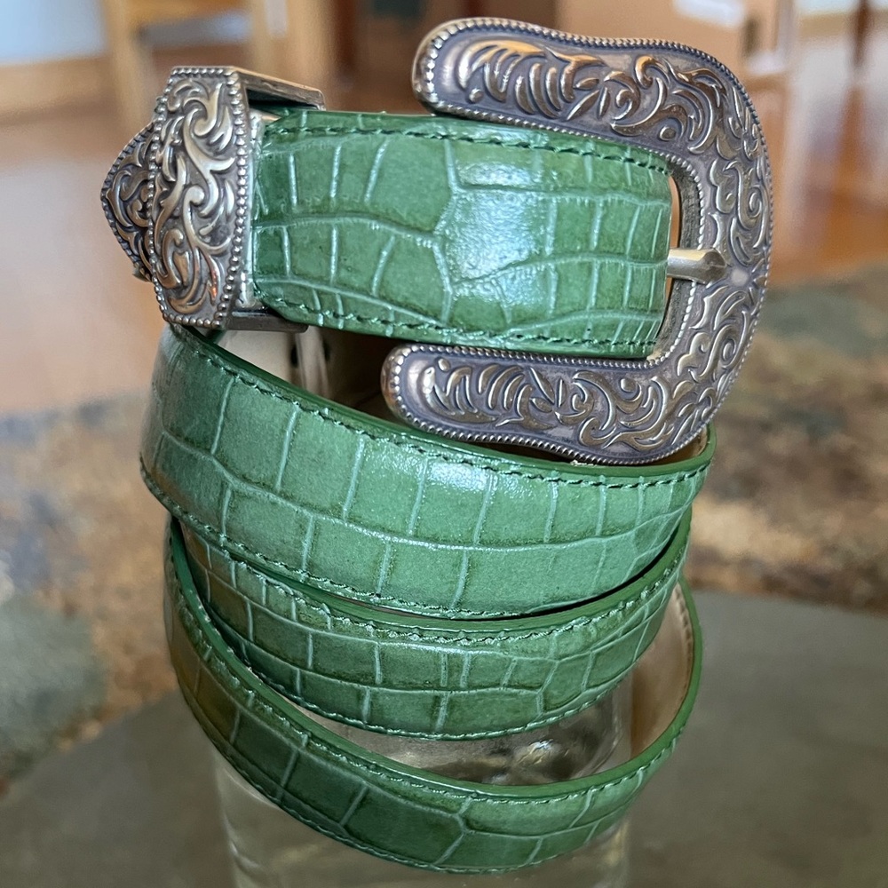 Coldwater Creek Belt Green Croc Leather Western Silver Buckle Women’s size M 36”